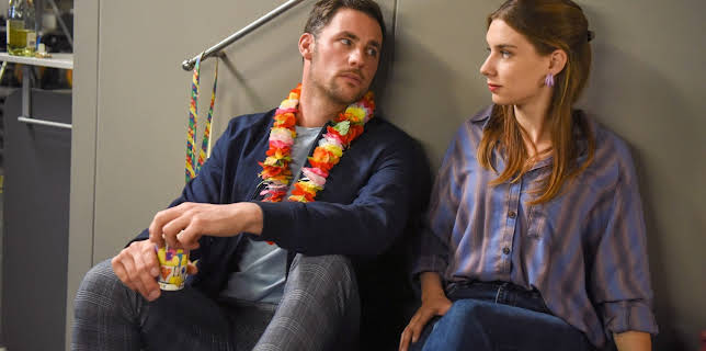 12:35: Walking on Sunshine (S03/E07) | One | 12/13 2025