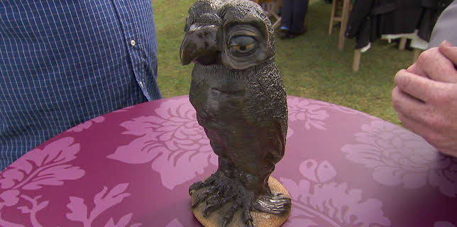 1:00 PM: Antiques Roadshow (S33 E12) (S33) | Yesterday | 11/26 2025