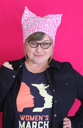 Kelly Keaton as Molehog Mom /  
            Shovelmouth Mom 
  
  
  (voice)