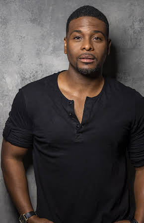Kel Mitchell as 