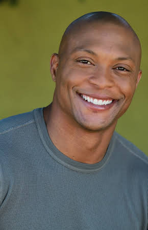Eddie George as 
