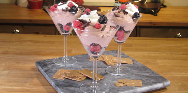 06:00: Kitchen Boss (S1 E21) (S1) | TLC | 12/21 2025