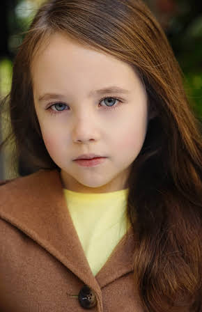 Vivien Lyra Blair as 