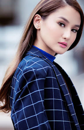 Chienna Filomeno as 