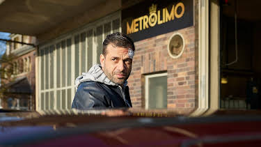 04:40: Die Heiland - Wir sind Anwalt (S04/E01) | One | 4/25 2026