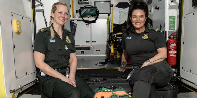 12:15 AM: 999: On the Front Line | More 4 | 2/21 2026