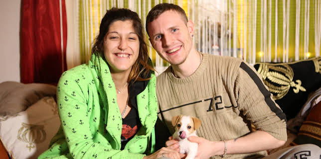 13:00: Armes Deutschland - Stempeln oder abrackern? (S3 E3) (S3) | RTL 2 | 12/1 2025