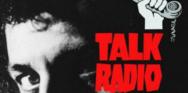 21:53: Hablando con la muerte (Talk Radio) | 8 tv | 3/15 2026