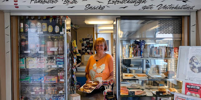 02:10: Die Nordreportage: Das schwimmende Bistro | NDR Fernsehen | 1/23 2026