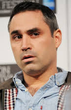 Alex Garland como Director