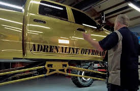 Motorhead Garage TV: Lighting Kits for Your Ride