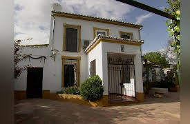 House Hunters International: Best of Spain Volume 1: A country escape in Andalucia