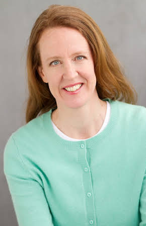 Melissa M. Montgomery as Waitress 
  
  
  (as Melissa Montgomery)