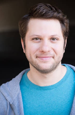 Eli Bildner as 