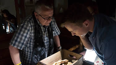 00:25: Kindred Spirits (S1 E4) (S1) | TLC | 4/7 2026