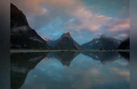 The National Geographic Guide to Landscape and Wildlife Photography: Nighttime and Daytime Skyscapes