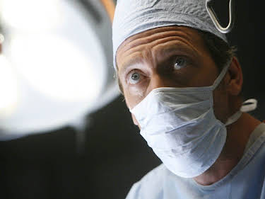 23:05: Dr House | Sixx | 9/30 2026