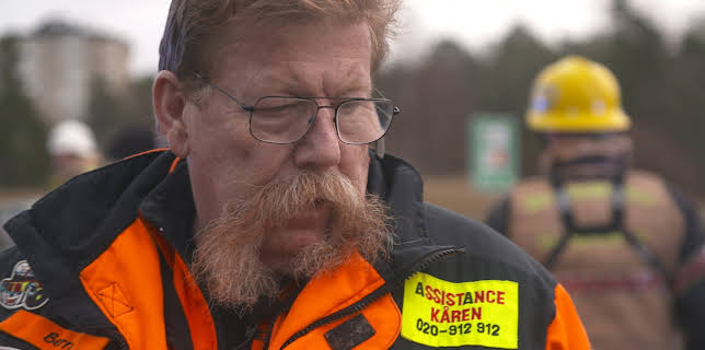 18:05: Vägens hjältar (S8 E15) (S8) | Kanal 9 | 12/22 2025