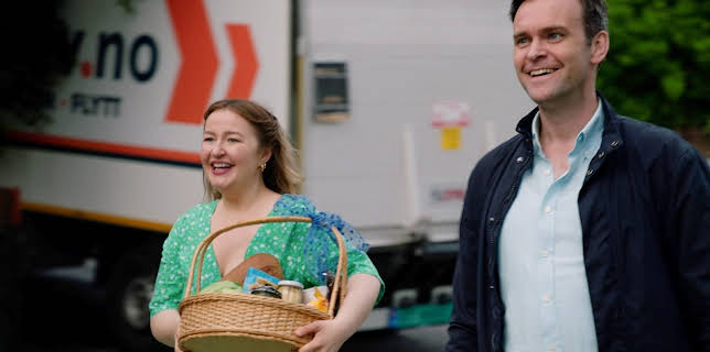 10:55: Side om Side: Nye naboer | NRK 2 | 10/31 2025