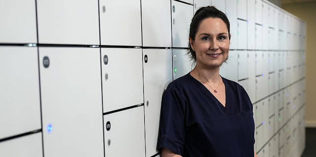 11:00 PM: Skin A&E (S4 E1) (S4) | 5 Star | 2/12 2026