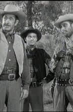 Fred Graham como Sgt. Hench