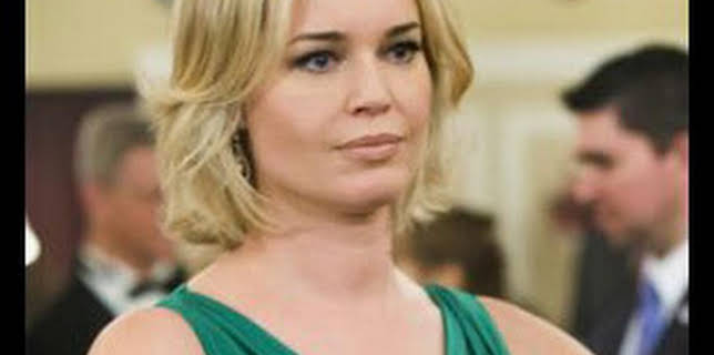 08:00: The Librarians (T1): Ep.2 The Librarians y la espada en la piedra | SYFY | 2/22 2026