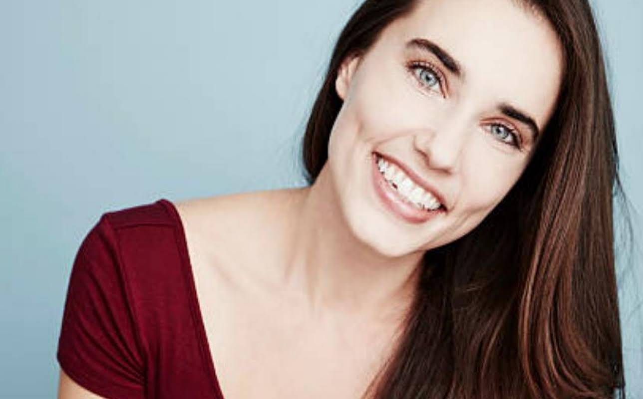 Alix Angelis