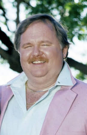 Donovan Scott as 