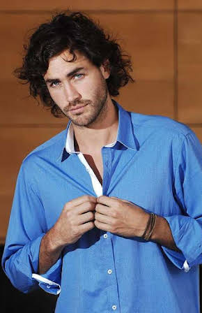 Matías Assler as 