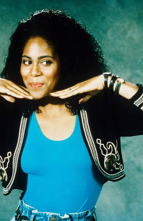 Kim Coles as 
