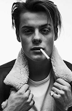 Herman Tømmeraas as 