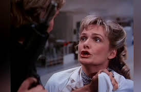 V Season 1: The Hero