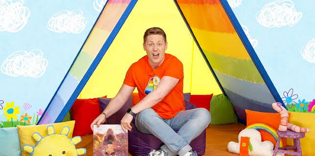 9:05 AM: Milkshake! Story Den (S4 E16) (S4) | Channel 5 | 11/6 2025