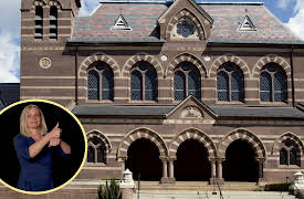 American Sign Language for Everyone: Describing Educational Experiences in ASL