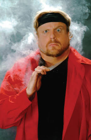 The Amazing Johnathan as 