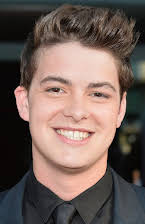 Israel Broussard como 