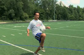 One Minute Sports Clinic: Season 1: Soccer: Juggling (Level 1)