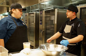 BBQ High, Season 1: Decisions, Decisions