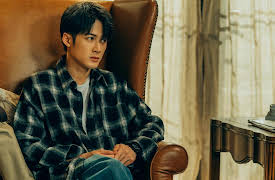 Undet The Skin S1: Under the Skin Episode 3