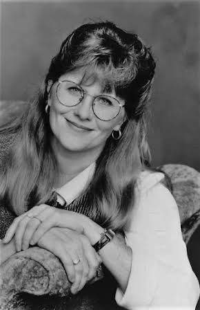 Judith Ivey as Didi