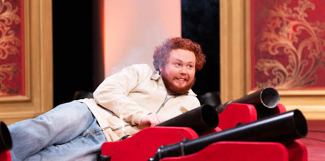 15:35: Kongen befaler (S11 E7) (S11) | TVNorge | 1/15 2026