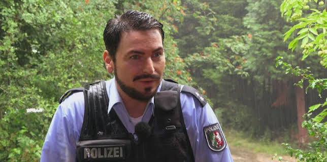 04:45: Auf Streife (S13 E92) (S13) | Sat1 | 11/6 2025