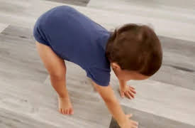 Loren & Alexei: After the 90 Days, Season 1: Look Who's Walking