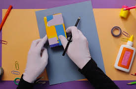 SuperHands: Little Box House