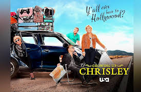 Growing Up Chrisley, Season 1: Starving Artists Unite