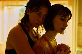 To søstre: Episode 1