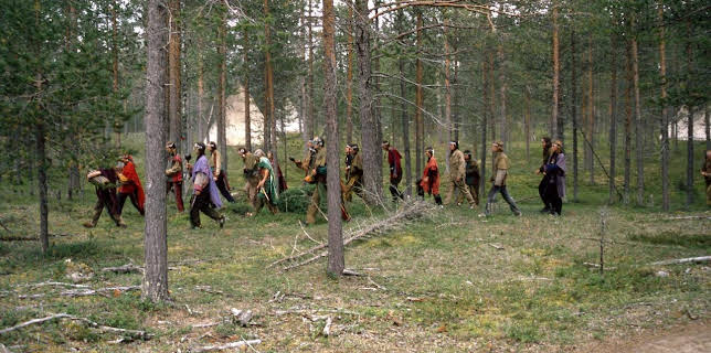 01:31: Die Aussteiger und der Guru - Gaialand (2/4) | Arte | 11/7 2025