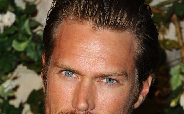 Jason Lewis