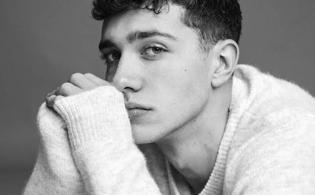 Bruce Herbelin-Earle