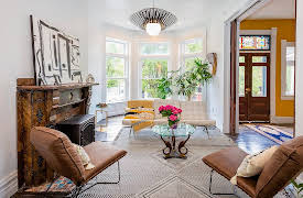 In With the Old, Season 1: The Wheeling House